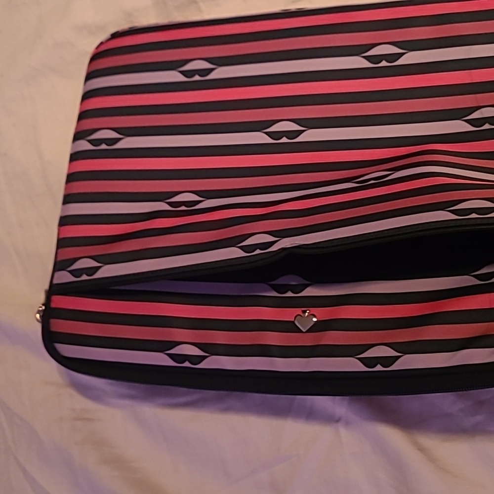 Laptop cover - Picture 3 of 5